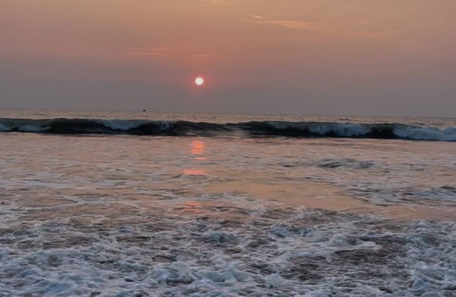 Blue Waves Beach Stay