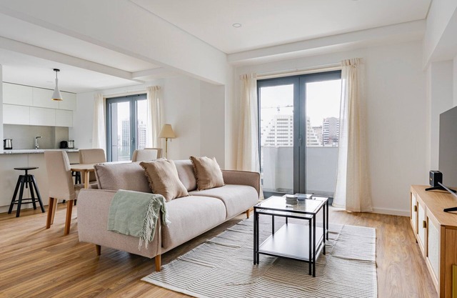 Blueground | Alvalade, balcony, nr Gulbenkian