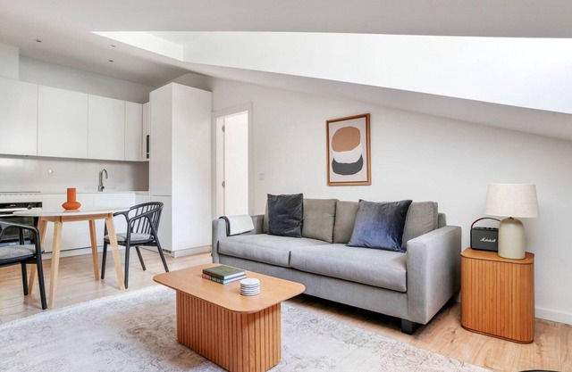 Blueground | Benfica, move-in-ready w/furniture