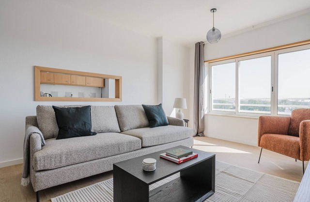 Blueground | Laranjeiras, fully furnished, washer