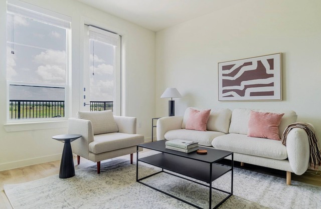 Blueground | Round Rock, pool, nr Brushy Creek