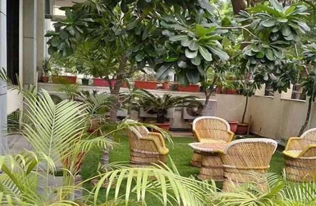 BlueNeck Sec 41 Millenium City Centre