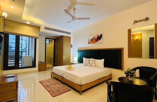 BluO 2BHK - M Block Mkt @ Greater Kailash