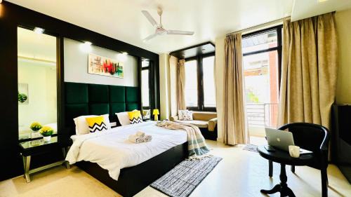 BluO Studio - M Block Mkt Greater Kailash