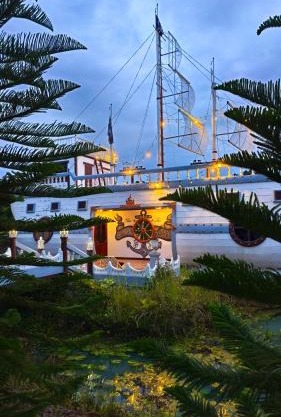 Boat and House Resort Khao Kho