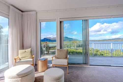 Boat Shed Bay - Stunning Lake Tarawera Views