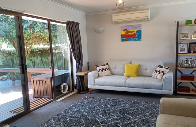 Bodie's Abode - Close to The Mission Winery in Greenmeadows