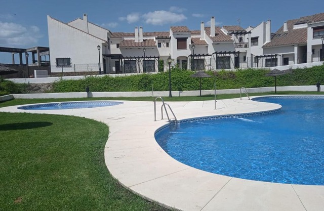 Bonita casa a estrenar en paraje natural a 35 minutos de Sevilla