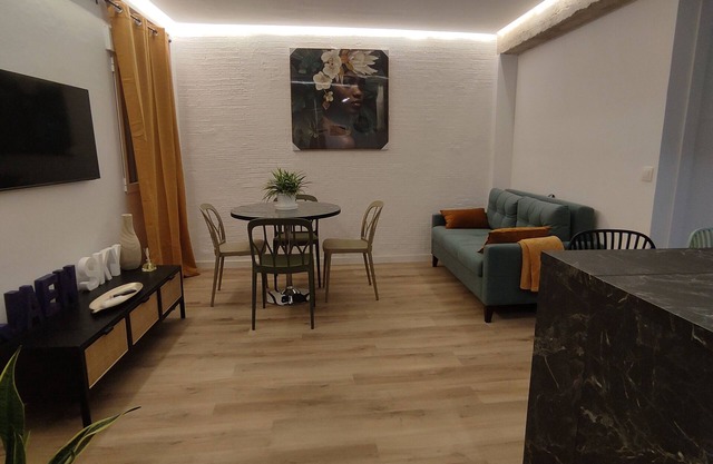 Bonito apartamento 2 dorm. pleno centro de Jaén muy cerca de la catedral y Ayto.