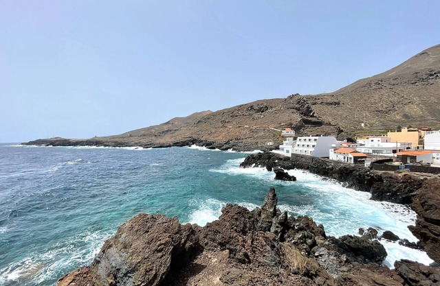 Bonito apartamento de 2 dormitorios frente al Ma