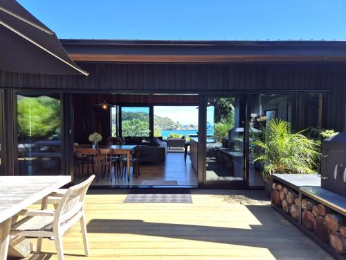 Bonnydoon - On the Waterfront