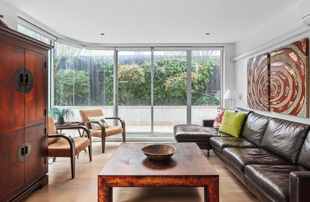 BOUTIQUE STAYS - Lalique