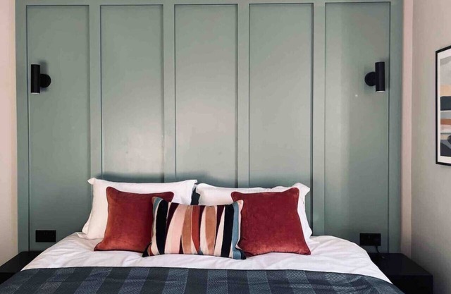 Boutique studio, king bed, en-suite & kitchenette