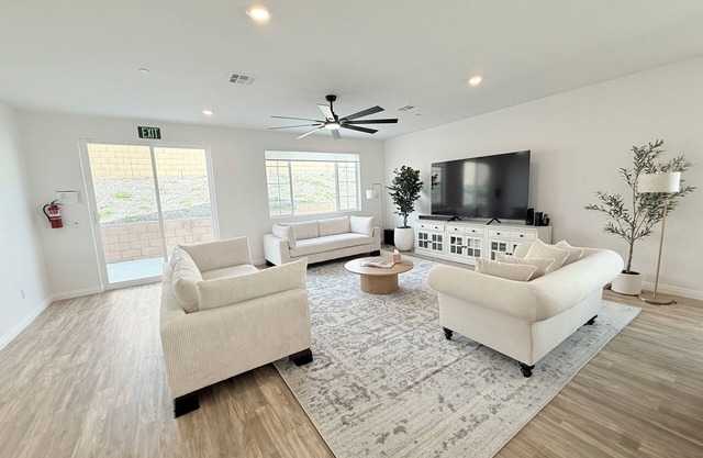 Brand New 5-bedroom house in charming Homeland with AC, WiFi. Enjoy your stay