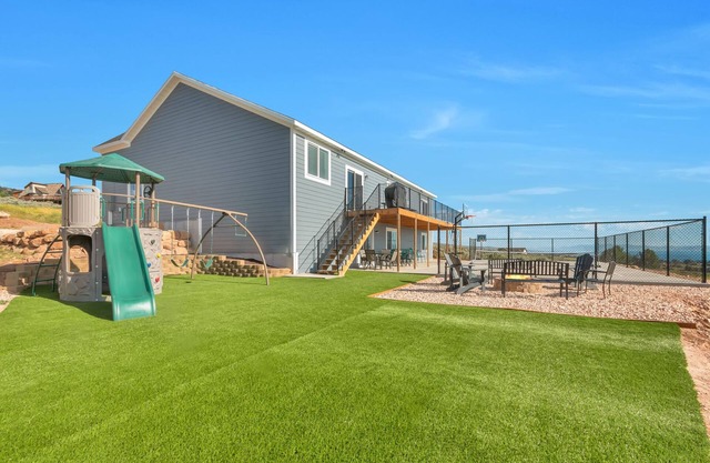 Brand new 9 bed 6 bath house with beautiful lake view and pickleball sport court