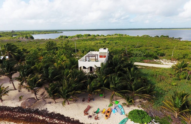 Brand New Beach Villa in Mahahual