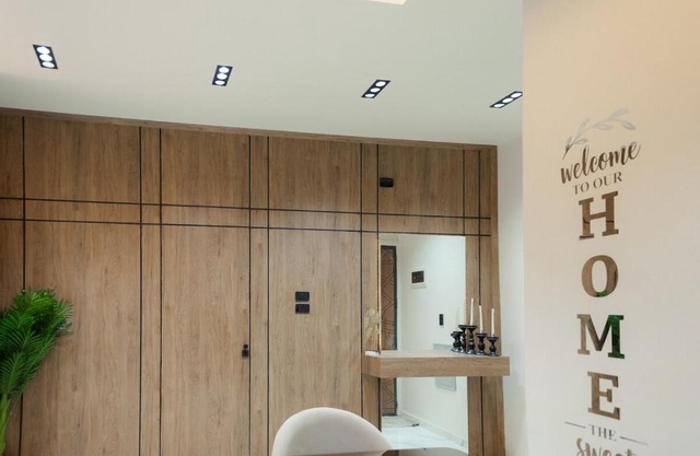 Brand new elegant apartment in Mansoura - شقه فندقية أنيقه في المنصورة