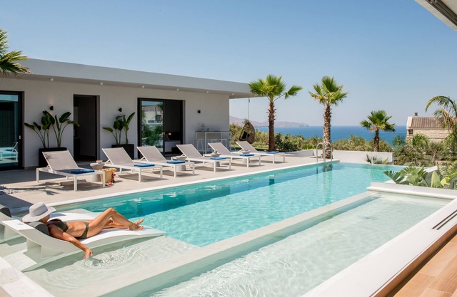 Brand new Villa Lydia, indoor heated pool, sea view, ideal for big groups
