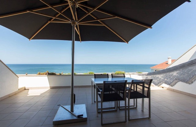 Breakfast with a Seaview