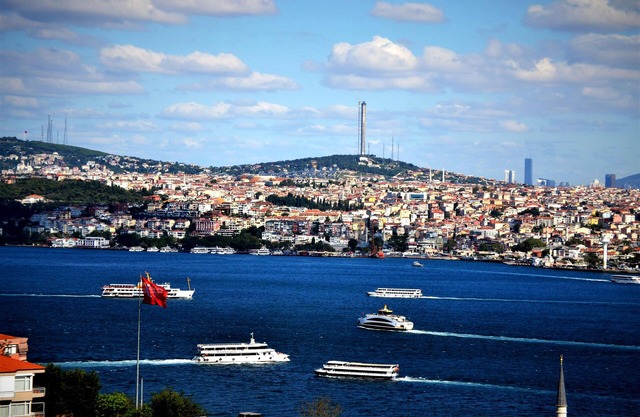 Breathtaking Bosphorus View Apartment in Cihangir