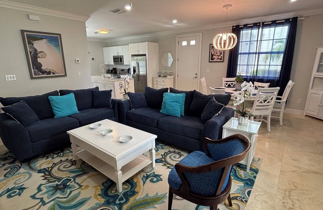 Breathtaking Pool Front 3-Bedroom Condo, Just 8-Min Walk to Pristine Beach!