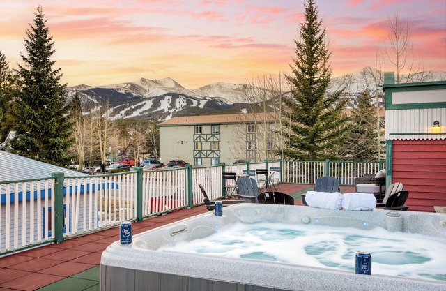 Breckenridge Retreat for 24 | Hot Tub, Firepit, & Scenic Rooftop Patio Views