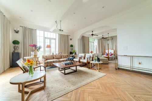 Brigadier Farm Stay Media Room