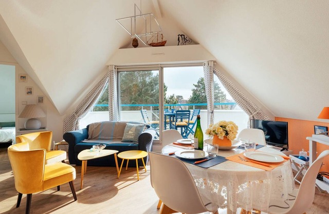 Bright apartment in Carnac, 500m from beaches, 2 bedrooms, parking