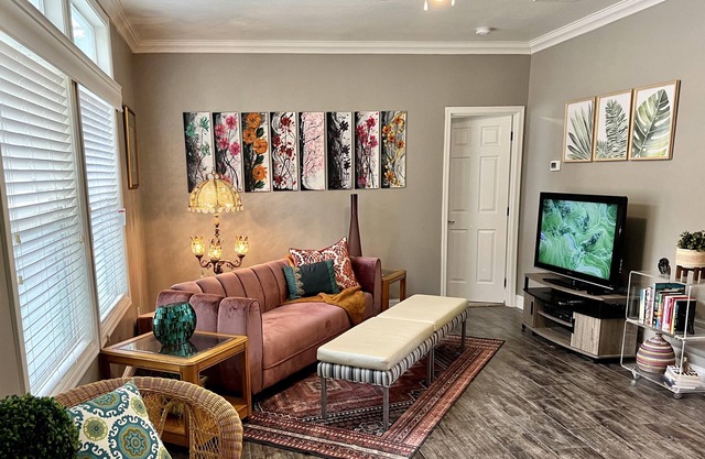 Bright & Beautiful Rose Bowl Retreat