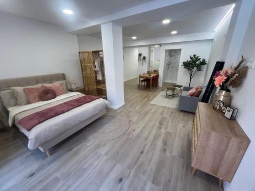 Bright & Modern Apartment - Rose y Maya