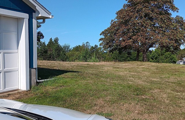 Bright, spacious Acadian Home with country views and in reach of Acadian Shores!