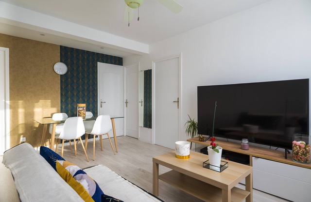 Bright, warm apartment