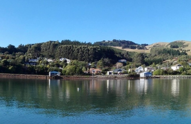 Broadbay paradise, ever changing harbour views