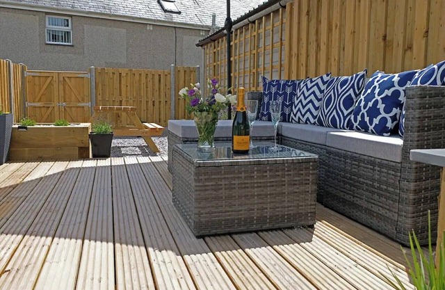 Broom Cottage Close To The Beach & Pwllheli Marina