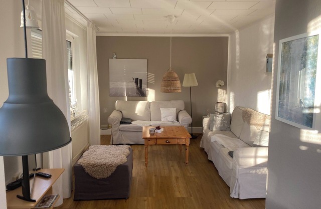 Bungalow close to the beach and flooded with light for two people on the Baltic Sea.