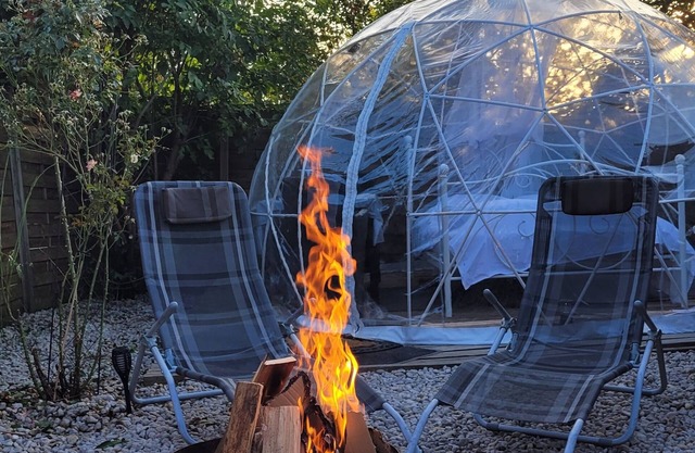 Bubble overnight stay in the Fichtelgebirge - with hot tub/whirlpool for an extra charge