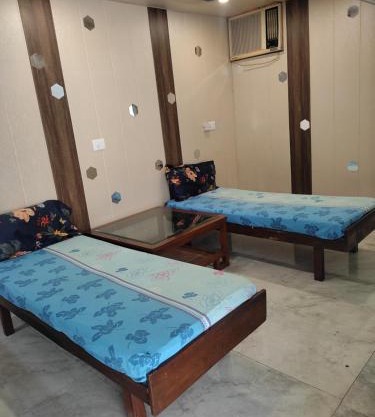 Budget AC Room Sharing basis