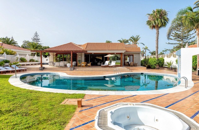 Bungalow in Maspalomas near Golf & Beach
