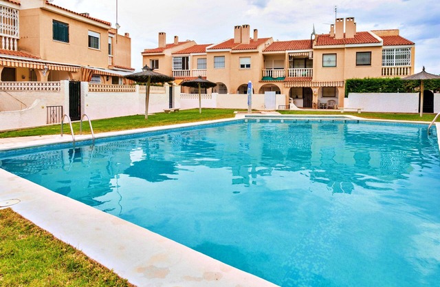 BUNGALOW NEAR SAN JUAN BEACH