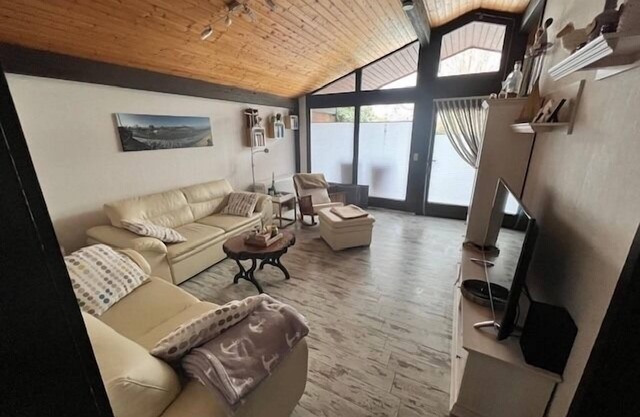 Bungalow for 5 guests with 63m² in Fedderwardersiel (249931)