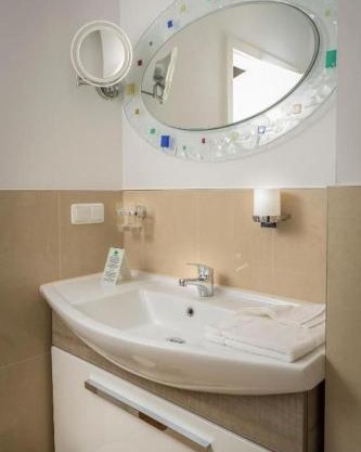 Business-Apartment 5 mit Küche & kostenfreiem Parkplatz