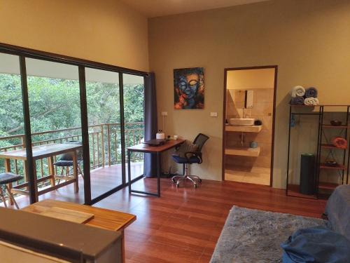 Butterfly Cottage Tracy Island Had Yao