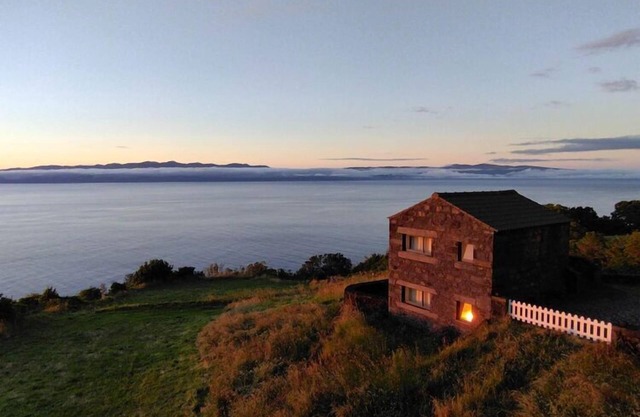 Cozy studio with sea view, Santo Amaro