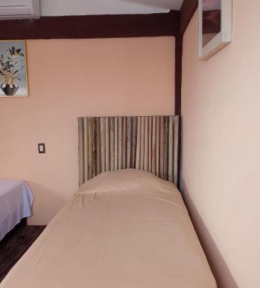 Cabaña y camping en Restaurante Blue Rock