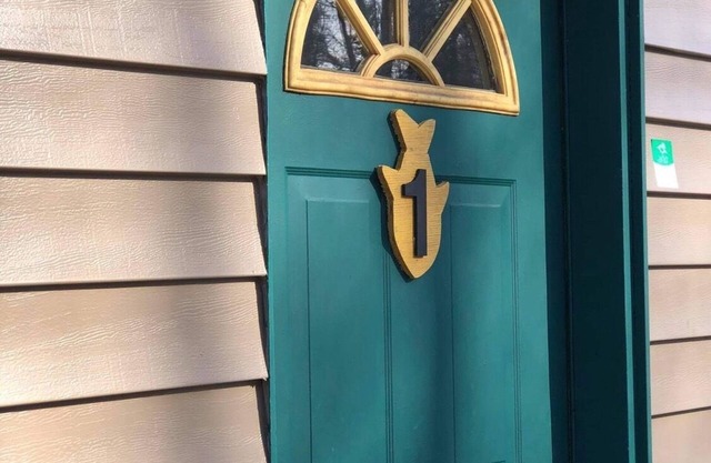Cabin Near Hatcher Pass With Airstrip and Garden