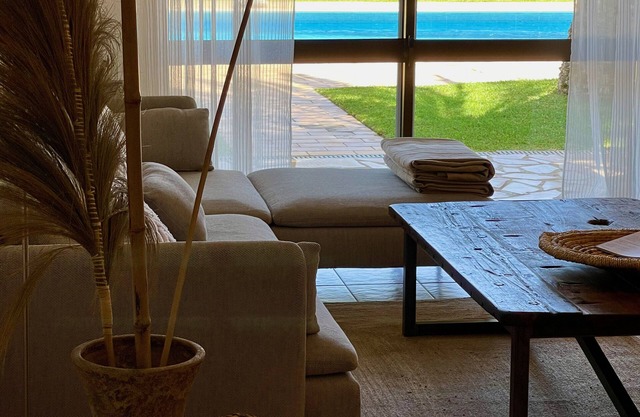 Calm holiday apartment with direct pool access in green & quiet surrounding.