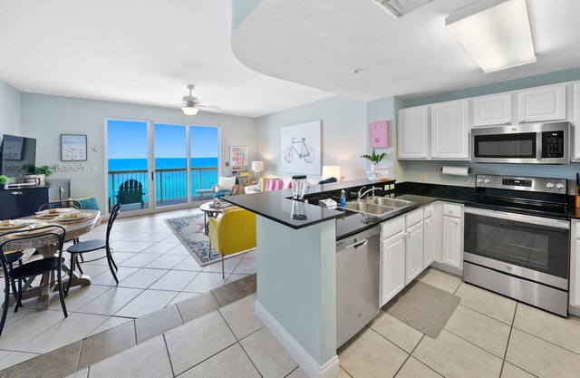 Calypso 1007 East: New to Rental Market. Clean, New, Direct Beach Front!