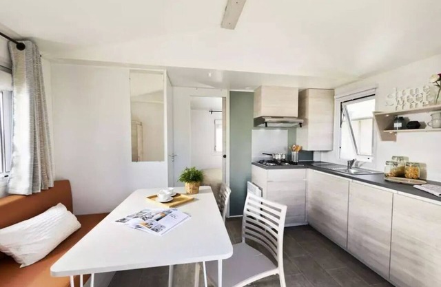 Camping Campo Village * - Mobile Home Couple 2 rooms 2 people