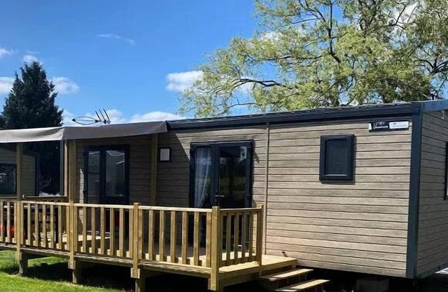 Camping L'Escapade * - Mobile home Grand Large 30m2 (2 bedrooms) + terrace 4 people