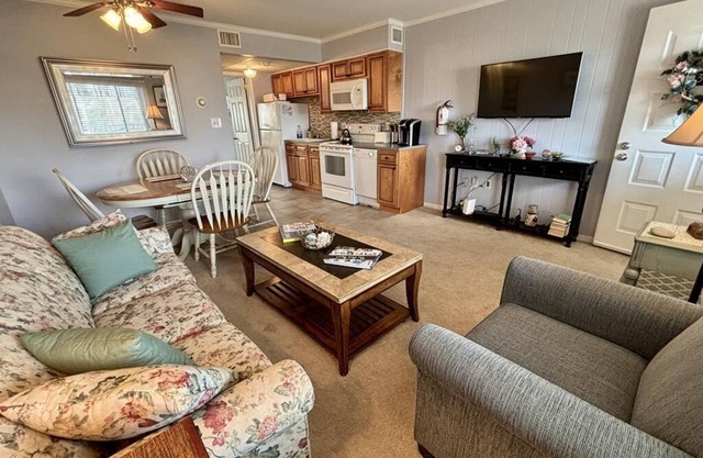 Cape Roc Unit 306 Beach Block With Pool